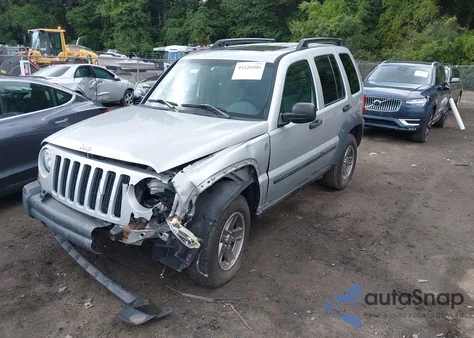 2005 Jeep Liberty Renegade z USA, uszkodzony, nr VIN 1J4GL38K15W724985